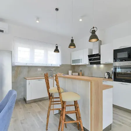 Luxury With A Swimming Pool - Mulo, Zadar - 19093 ヴィラ