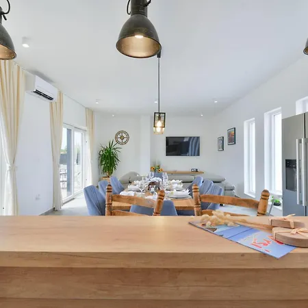 Luxury With A Swimming Pool - Mulo, Zadar - 19093 Villa Vrsi