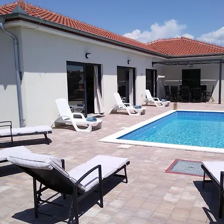 Luxury With A Swimming Pool - Mulo, Zadar - 19093 Willa *